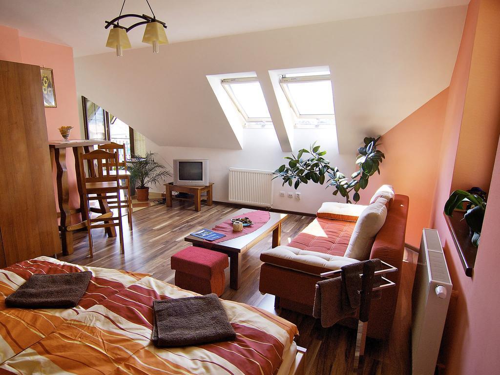 Villa Raj Hrabušice 部屋 写真